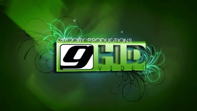 Sensual Strip Tease: Hot Trans Performer`s Incredible Body