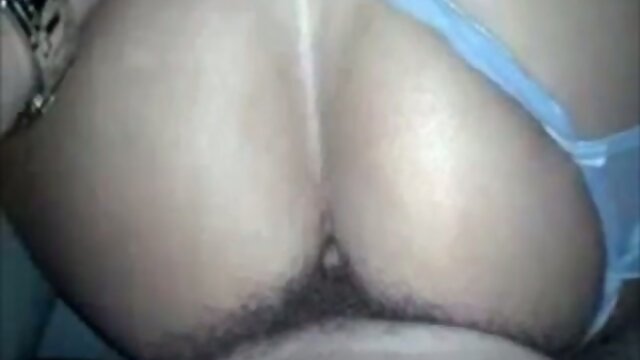 Julieta Lopez cogiendo