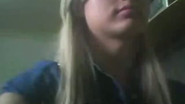 Petite Teenage Girl Suddenly Pulled Out a Cock  - video # 02