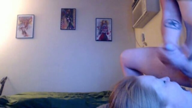 Shemale cumming in girl mouth