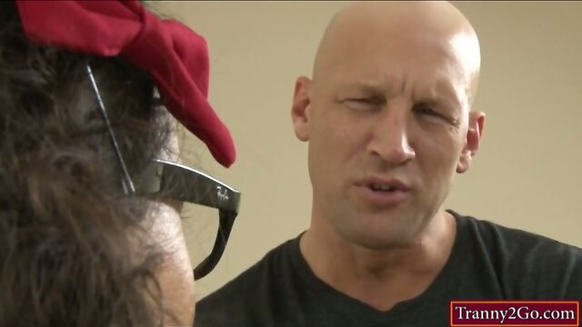 Tranny babysitter Riley Quinn analyzed