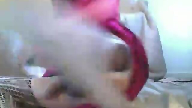 Anal Pleasure & Pain: Hot Babe Experiences Both!