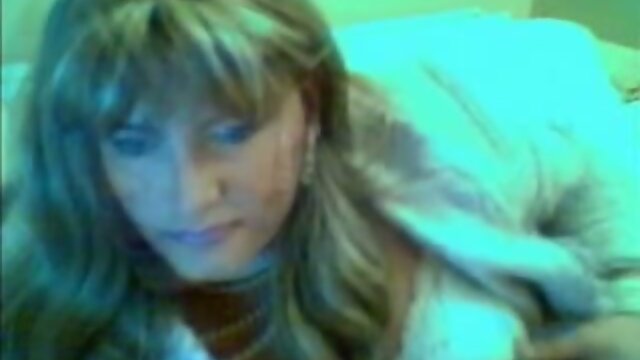 Be Mesmerized by the Hot & Horny On-Cam Show!