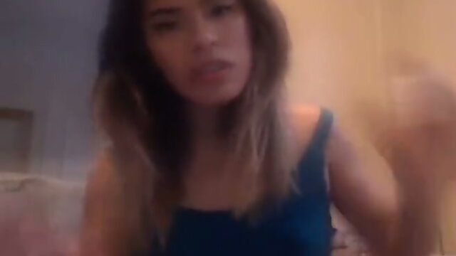 Stunning Beauty: An Alluring Performance of Curves and Sensuality