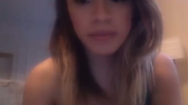 Stunning Beauty: An Alluring Performance of Curves and Sensuality