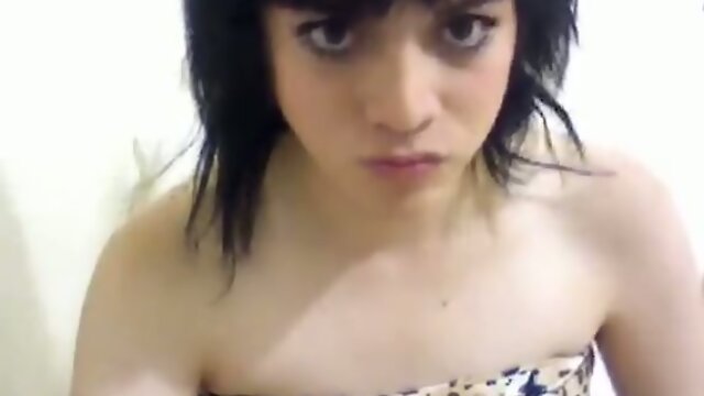 Petite Black Hair Ts Performs