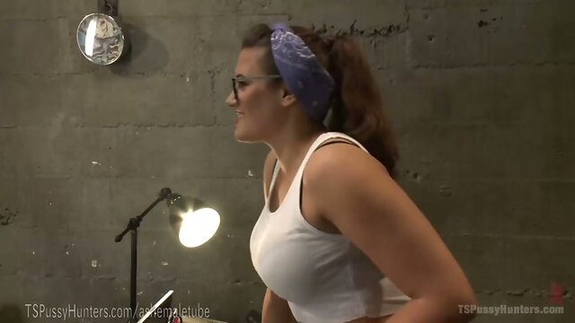 Rich Bitch Fucks Dirty Mechanic