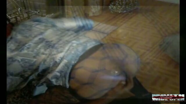 Hot Interracial Amateur Freakshow