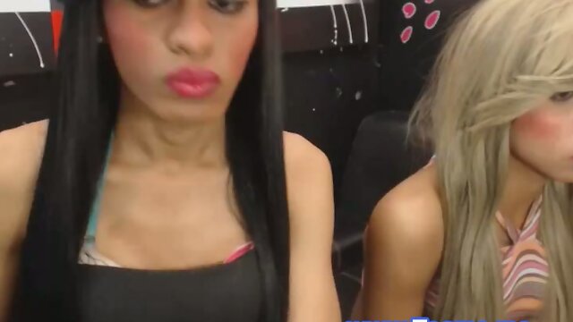 Gorgeous Trannies Pleasure Each Other: Hot Ladyboys Polish Cocks & Suck Deep!