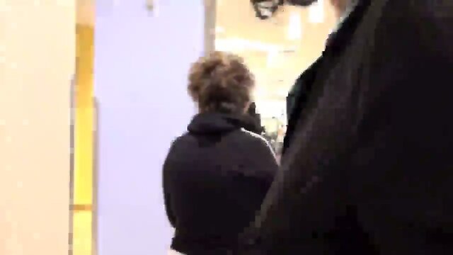 shemale in fitting selects skirt