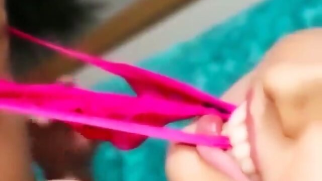 Ladyboy Tyra vs Sissy Girls