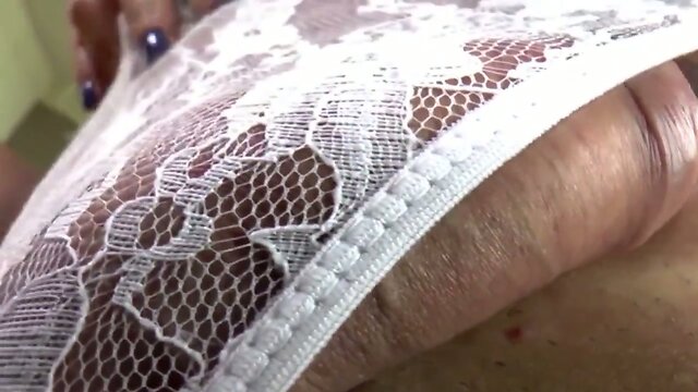 A Wild Ride of Unexpected Pleasure: Shemale Tempts and Teases