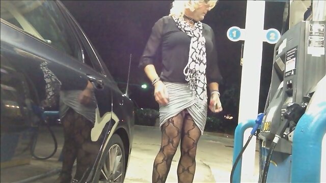 New Leggy Skirt Gas Station Flashing