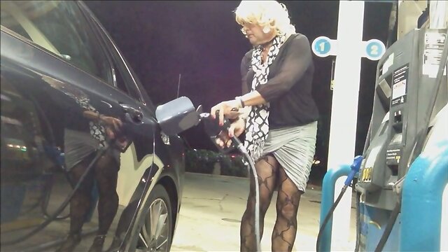 New Leggy Skirt Gas Station Flashing
