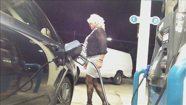 New Leggy Skirt Gas Station Flashing
