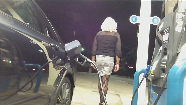 New Leggy Skirt Gas Station Flashing