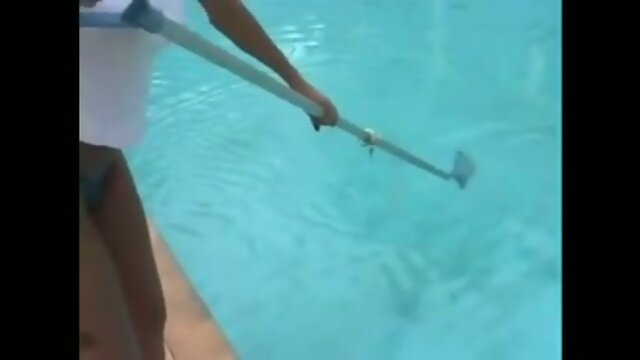 Giovanni chilling at the pool with Monica Kicelly