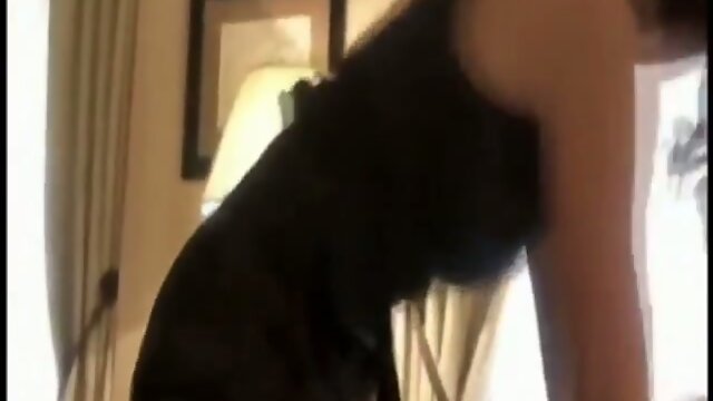 Sissy`s Seductive Transformation: Exploring Femininity Through Thrilling Encounters