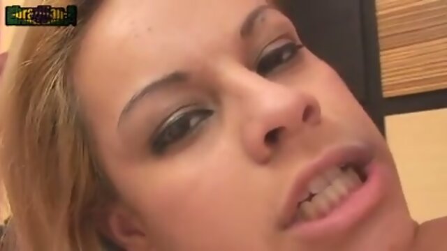 BIG COCK TS FACIALIZES BLONDE GIRL