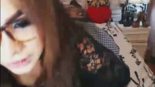 Sweet Asian Shemale Jerks Her Cock