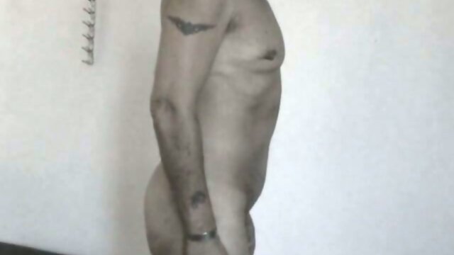 KNIVES... Pain & Pleasure to Hermaphrodite's Big Clit