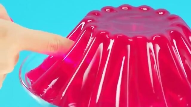 Hot TS Ashley vs Sexy Female Pop Dances