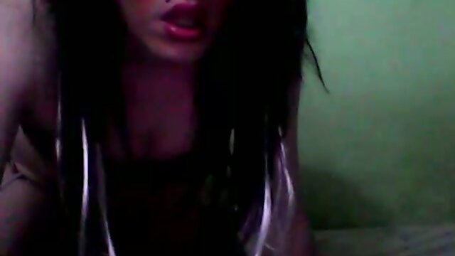 Teen CD slut in webcam