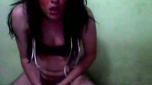 Teen CD slut in webcam