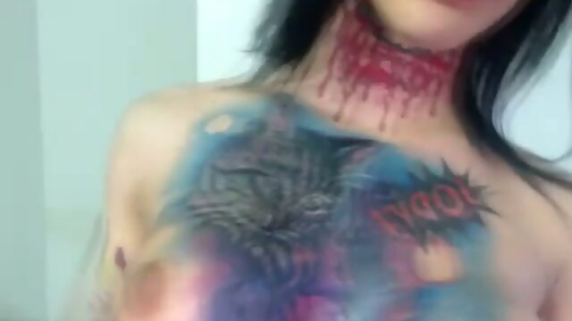 Vampire shemale cums for her cam