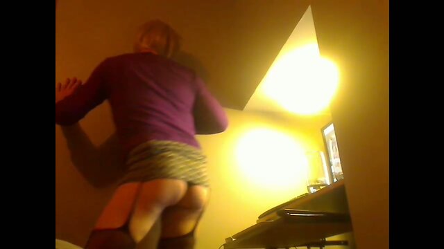 Crossdresser striptease