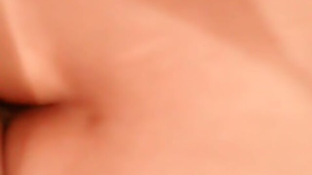 Travesti`s Wild & Passionate Performance: A Must-See Video!