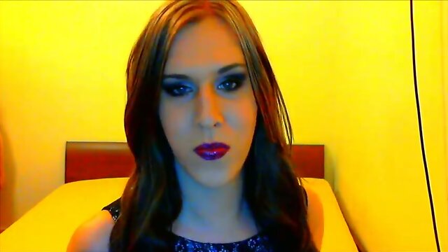 Glamorous crossgurl