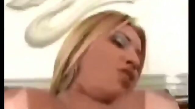 SHEMALE TS SWAG #11 PANTYHOSE & GARTER EDITION