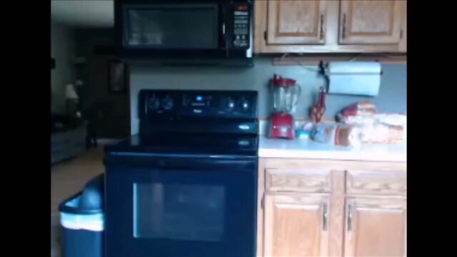 Kelly Nicole webcam cum