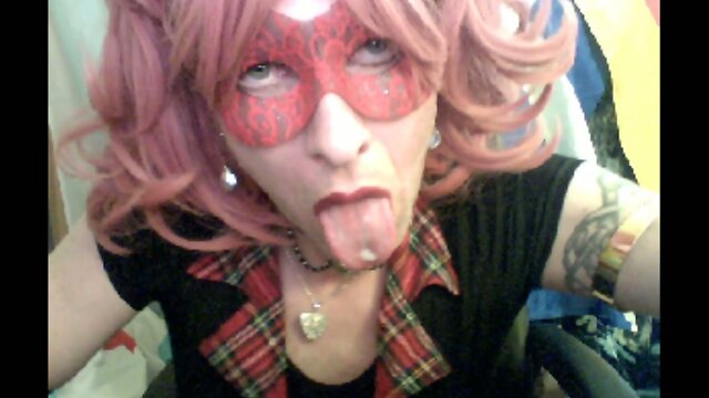 Schoolgirl CD Cums & Eats it VikkiCD16