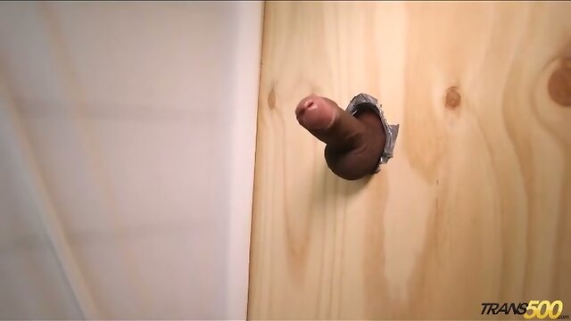 Gorgeous Jessi Martinez makes her first Gloryhole