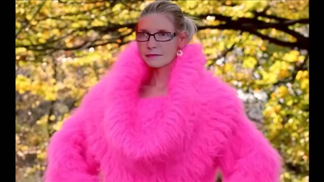 Fuzzy Mohair Schlampe