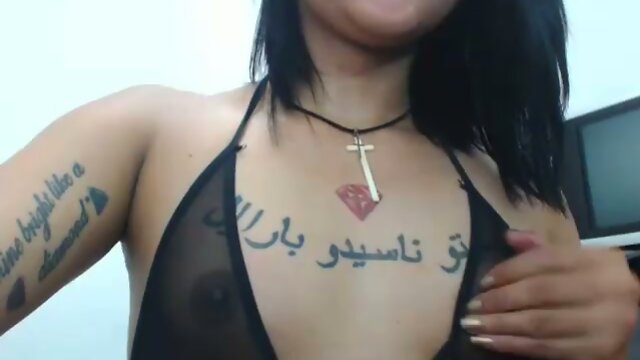 Latina Tgirl auto self sucking