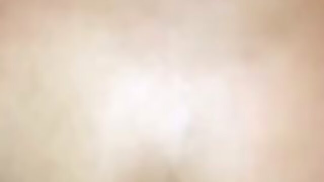 Sizzling Seduction: Turkish Shamele`s Intense Performance