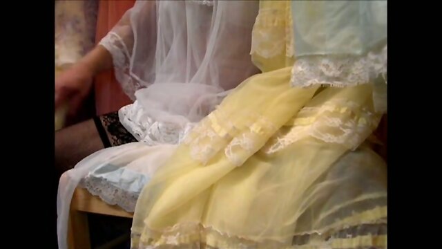 CUMMING IN LINGERIE HEAVEN