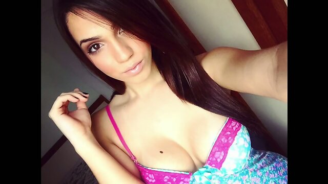 Sexy teenager 28y.o. around......