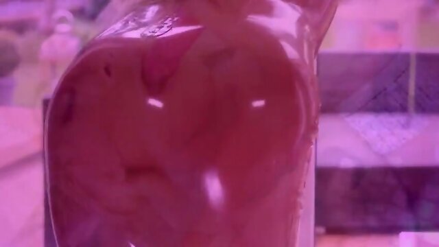 Sizzling Seduction: Bimbo`s Wild & Passionate Performance