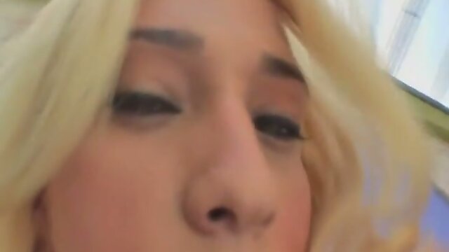 Awesome Nasty Tranny Dig And Suck Slowly