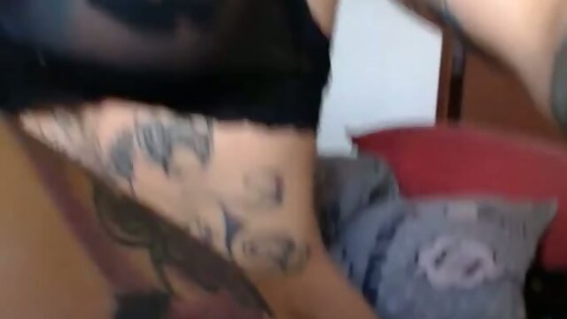 vampire shemale cumshout (2016.07.16)