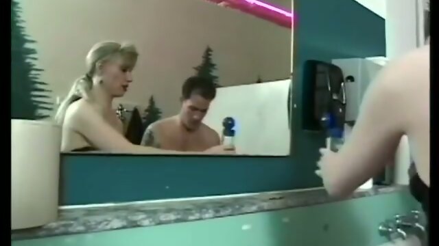 Astonishing Transformation: Shemale Surprise Video!