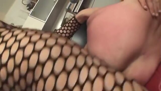 Intense and Passionate: Shemale Gets Fucked Hard!