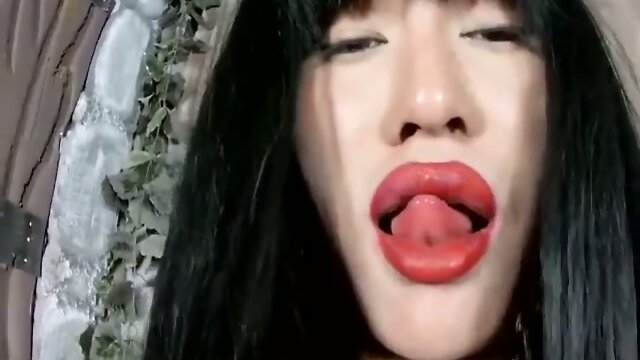 Asian TS Slutty Stunner