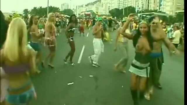 Debaucherous Fucking at a Wild Party: Horny Friends Let Loose!