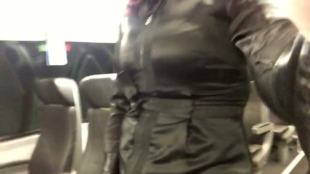 sweet ejaculation in the train