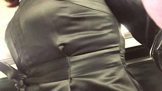 sweet ejaculation in the train